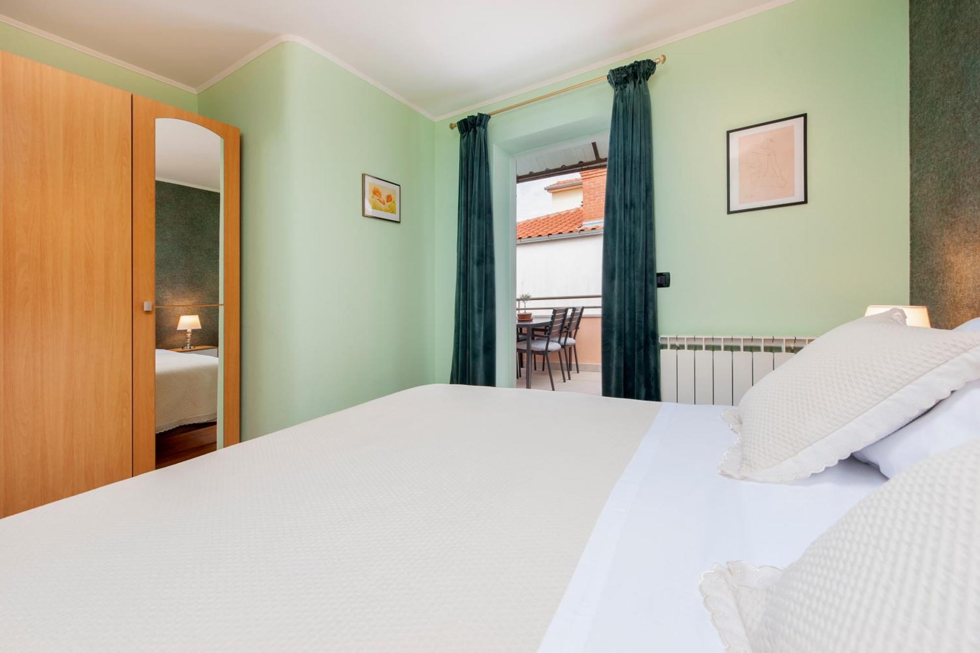 Olea Magica Apartments Rovinj Exterior photo